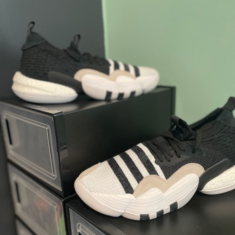 Adidas Trae Young 2